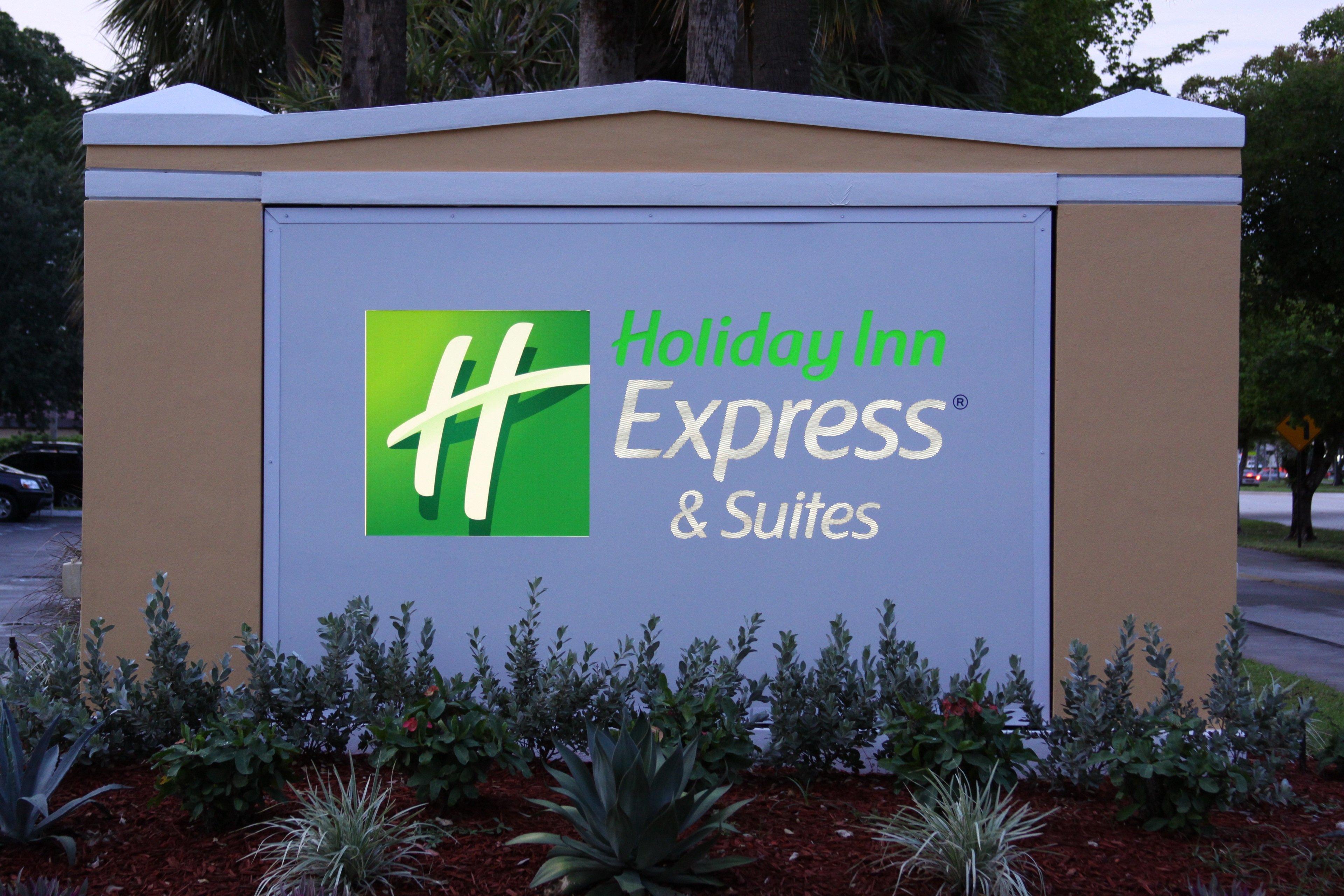 Holiday Inn Express Hotel & Suites Ft. Lauderdale-Plantation By Ihg Einrichtungen foto