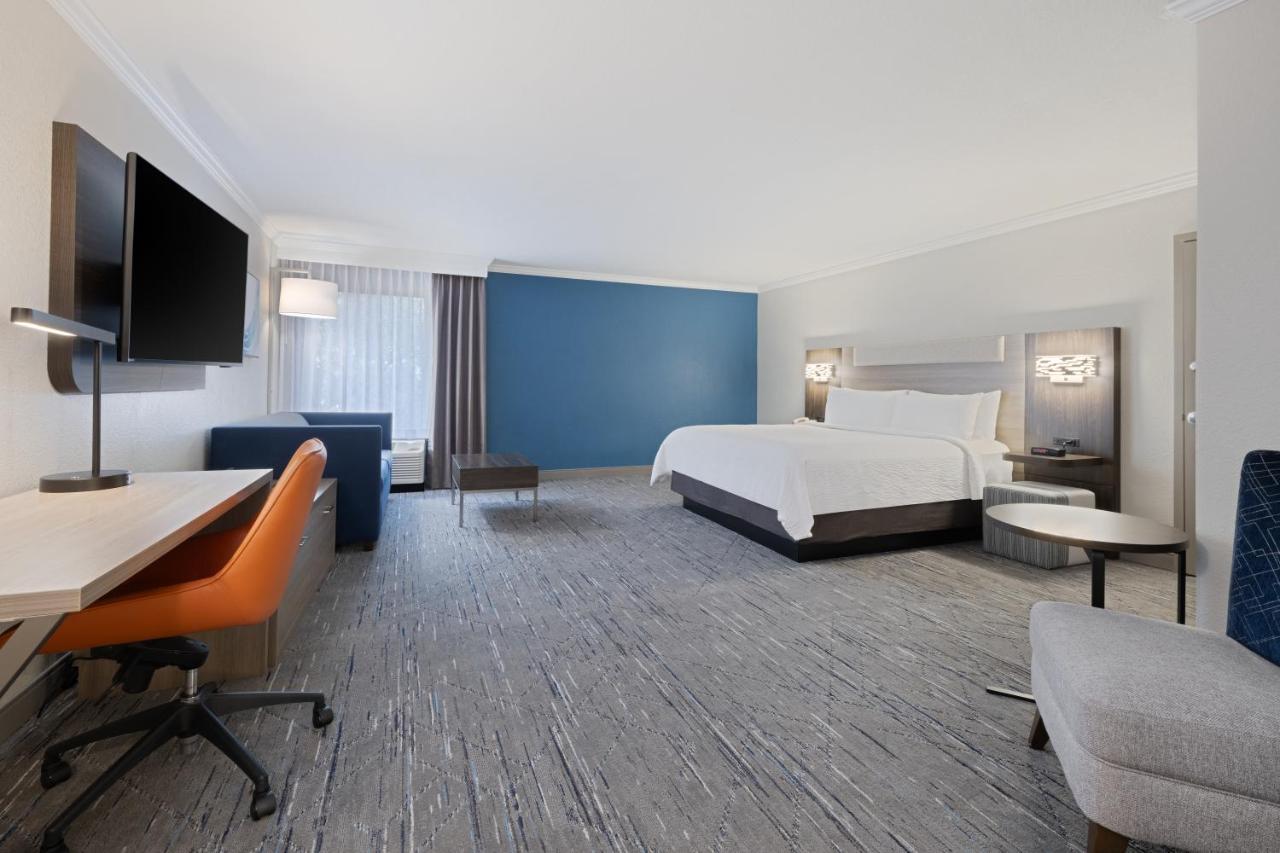 Holiday Inn Express Hotel & Suites Ft. Lauderdale-Plantation By Ihg Exterior foto