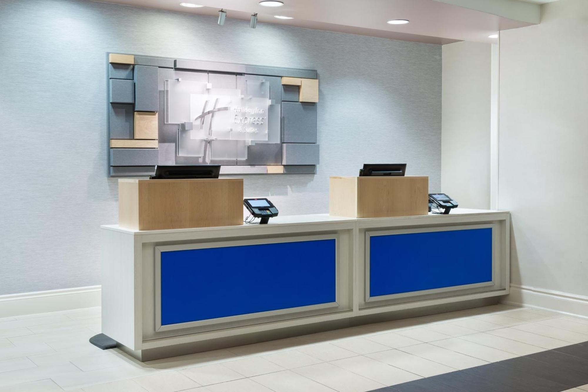 Holiday Inn Express Hotel & Suites Ft. Lauderdale-Plantation By Ihg Exterior foto