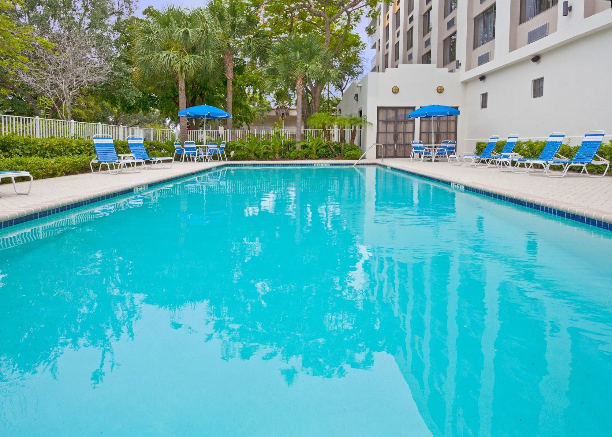 Holiday Inn Express Hotel & Suites Ft. Lauderdale-Plantation By Ihg Einrichtungen foto